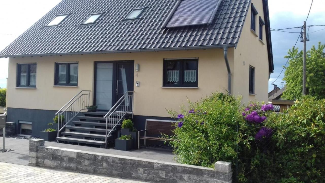 Ferienwohnung Sternfeld Osburg ภายนอก รูปภาพ
